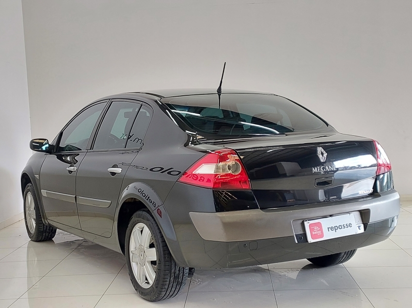 renault megane 2.0 dynamique sedan 16v gasolina 4p automatico 2007