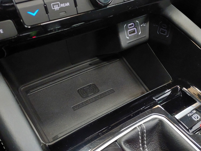jeep commander 2.0 hurricane 4 turbo gasolina blackhawk at9 4p automatico 2025