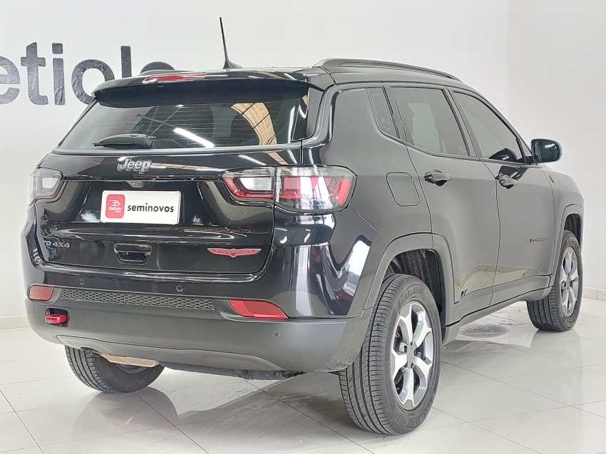 jeep compass 2.0 td350 turbo diesel trailhawk at9 4p automatico 2023
