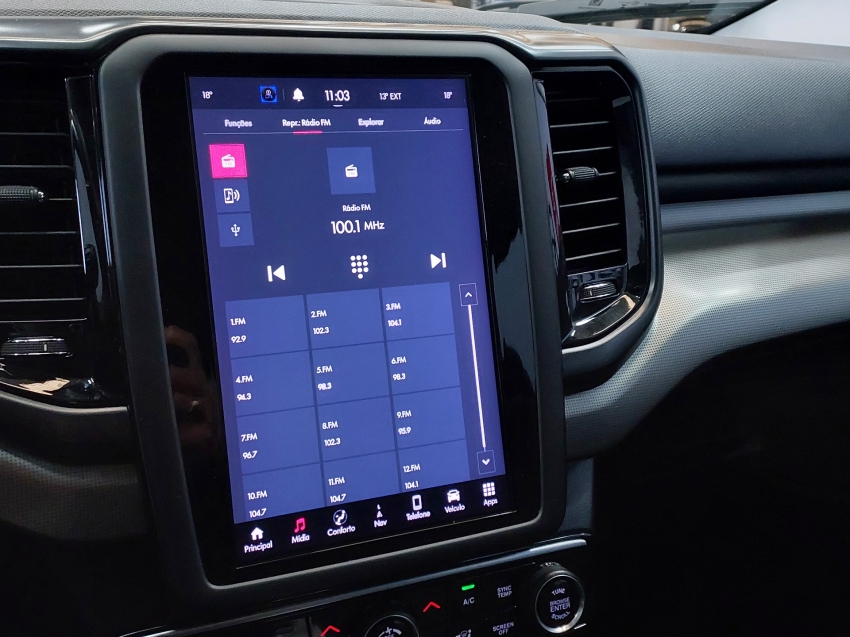 fiat toro 2.0 16v turbo diesel volcano 4wd at9 4p automatico 2023