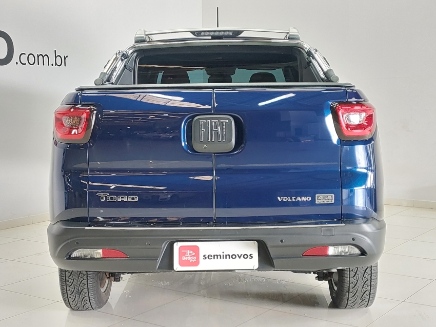 fiat toro 2.0 16v turbo diesel volcano 4wd at9 4p automatico 2023