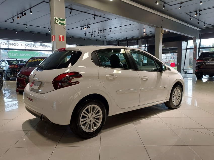 peugeot 208 1.2 allure 12v flex 4p manual 2017