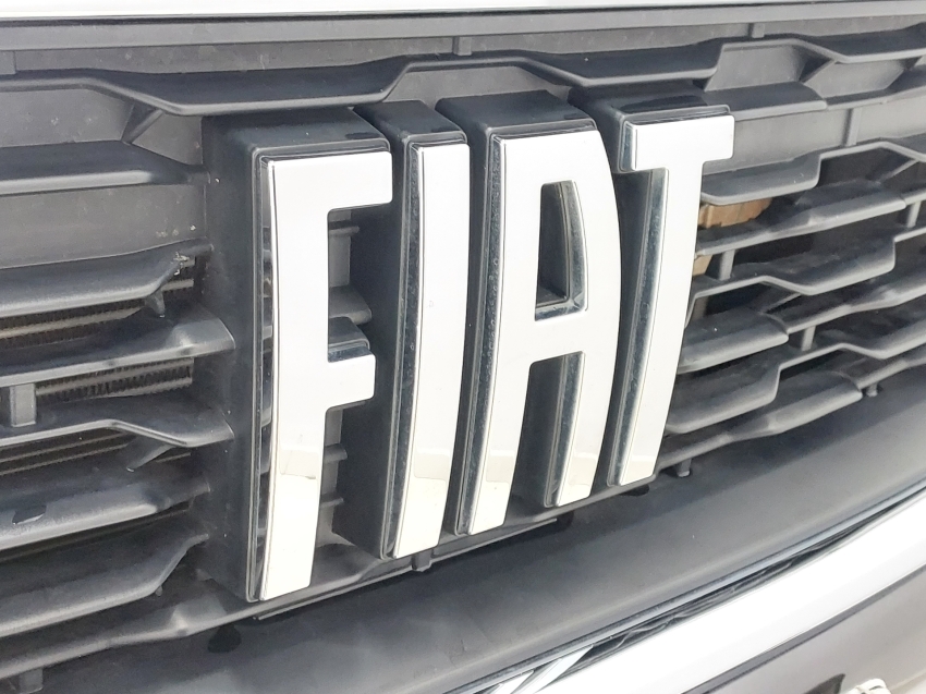 fiat toro 2.0 16v turbo diesel volcano 4wd at9 4p automatico 2024