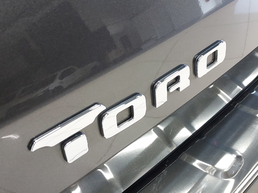 fiat toro 2.0 16v turbo diesel volcano 4wd at9 4p automatico 2024
