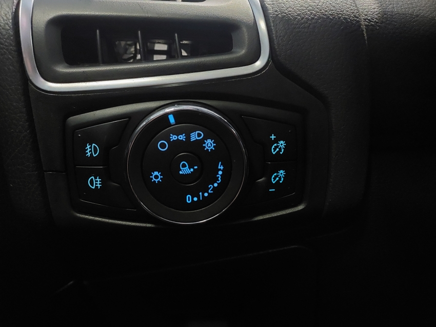 ford focus 2.0 titanium sedan 16v flex 4p powershift automatico 2014