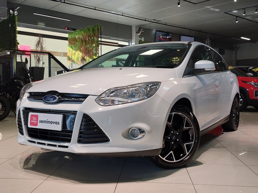 ford focus 2.0 titanium sedan 16v flex 4p powershift automatico 2014