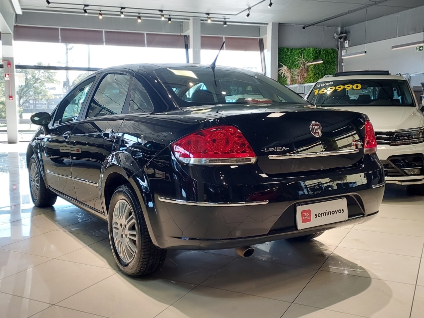 fiat linea 1.8 essence 16v flex 4p manual 2013