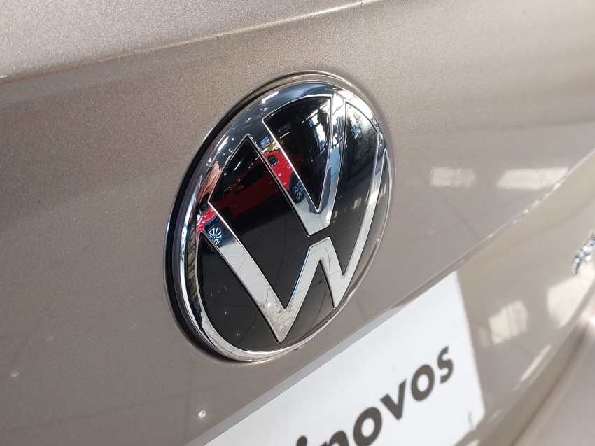 volkswagen taos 1.4 250 tsi total flex highline automatico 4p 2022