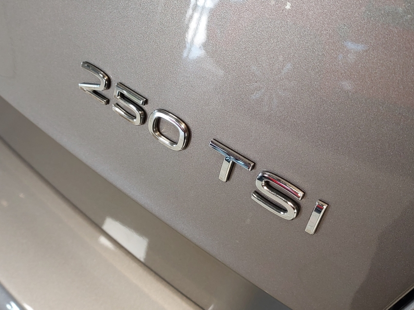 volkswagen taos 1.4 250 tsi total flex highline automatico 4p 2022