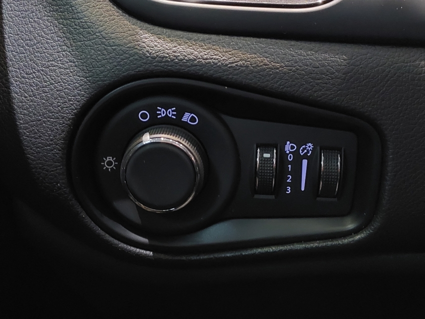 jeep renegade 1.3 t270 turbo flex longitude at6 4p automatico 2023