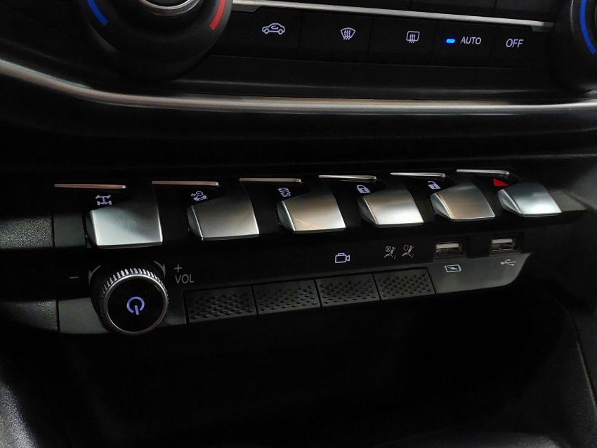 fiat titano 2.2 turbo diesel ranch 4x4 at8 4p automatico 2026