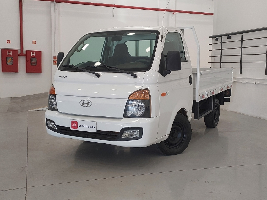 hyundai hr 2.5 longo com cacamba 4x2 16v 130cv turbo intercooler diesel 2p manual 2014