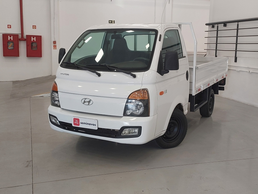 hyundai hr 2.5 longo com cacamba 4x2 16v 130cv turbo intercooler diesel 2p manual 2014
