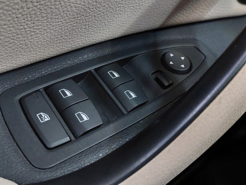 bmw x1 2.0 16v turbo activeflex sdrive20i 4p automatico gasolina 2019