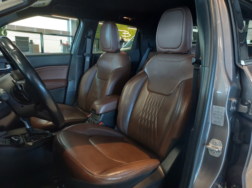 fiat toro 2.0 16v turbo diesel ranch 4wd at9 4p automatico 2020