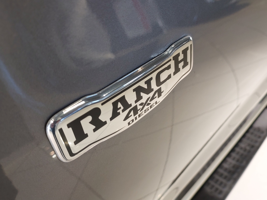 fiat toro 2.0 16v turbo diesel ranch 4wd at9 4p automatico 2020