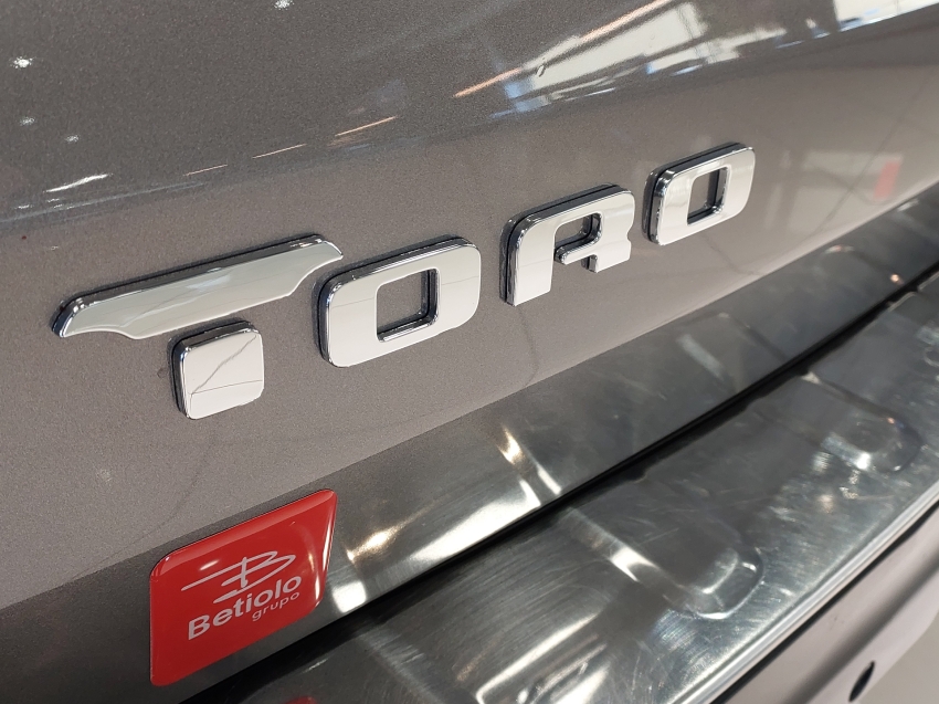 fiat toro 2.0 16v turbo diesel ranch 4wd at9 4p automatico 2020