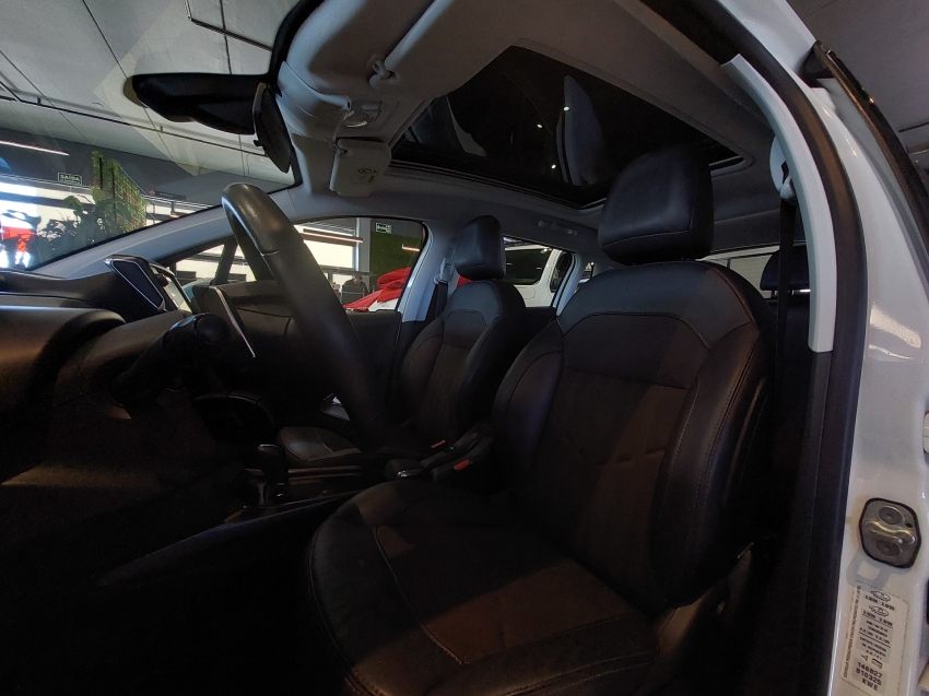 peugeot 2008 1.6 16v flex griffe 4p automatico 2017