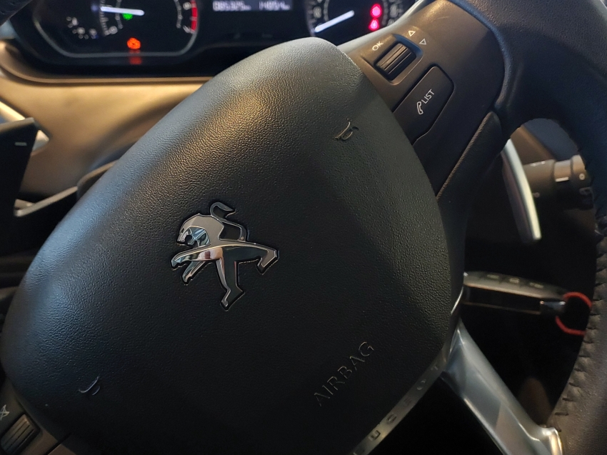 peugeot 2008 1.6 16v flex griffe 4p automatico 2017