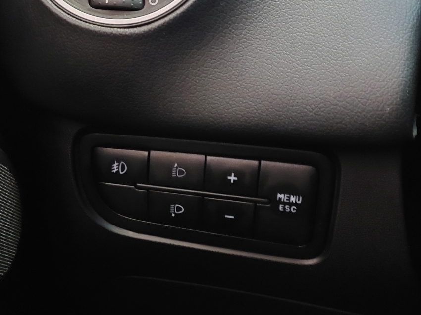 fiat linea 1.8 essence 16v flex 4p automatizado automatico 2016