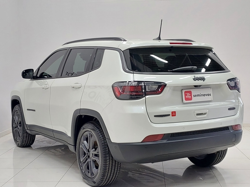jeep compass 1.3 t270 turbo flex longitude at6 4p automatico 2025
