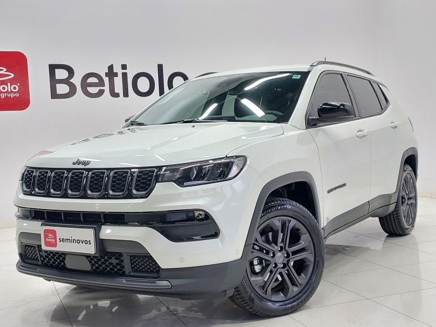 jeep compass 1.3 t270 turbo flex longitude at6 4p automatico 2025