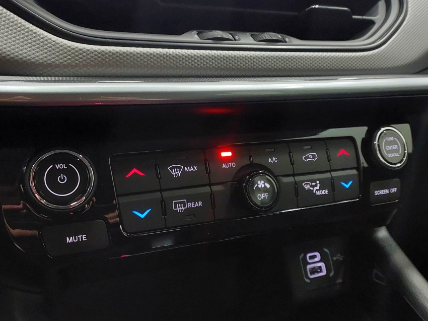 jeep compass 1.3 t270 turbo flex longitude at6 4p automatico 2025