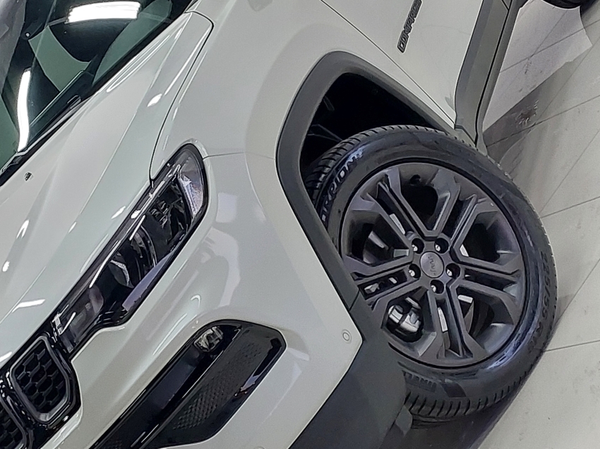 jeep compass 1.3 t270 turbo flex longitude at6 4p automatico 2025