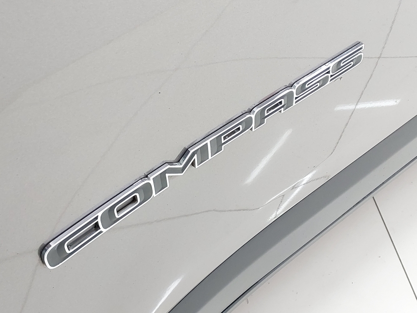 jeep compass 2.0 16v flex longitude automatico 4p 2021