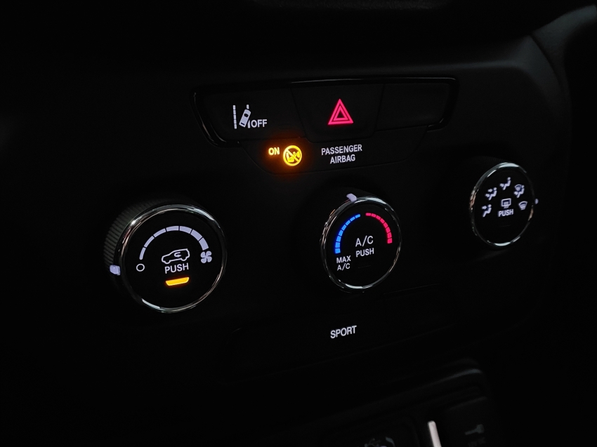 jeep renegade 1.3 t270 turbo flex sport at6 4p automatico 2023