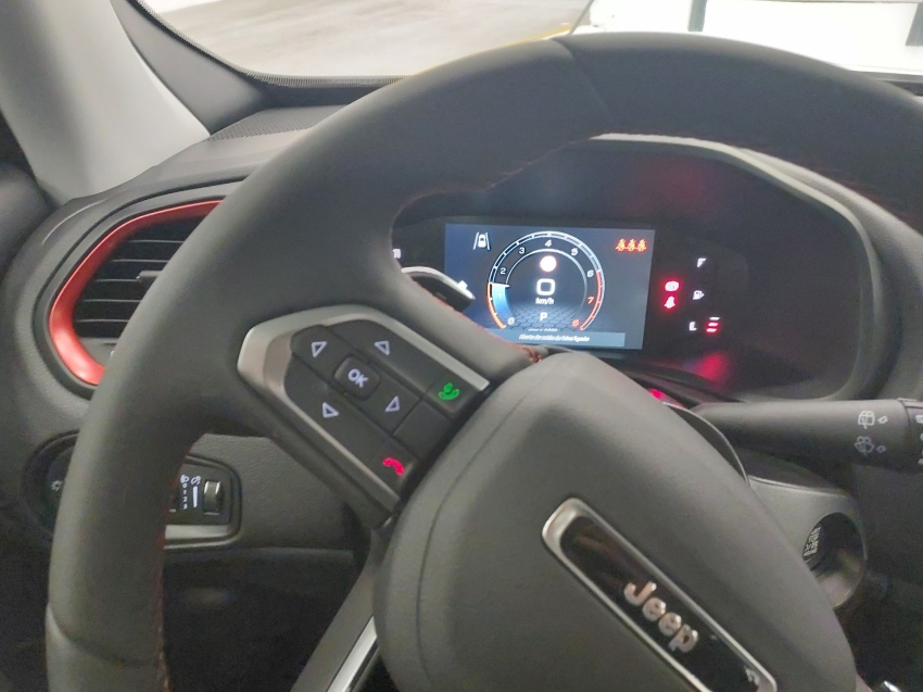 jeep renegade 1.3 t270 turbo flex trailhawk 4x4 at9 4p automatico 2025