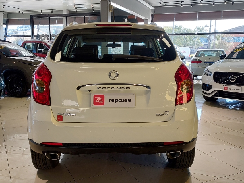ssangyong korando 2.0 gl 4x4 16v turbo diesel 4p automatico 2012