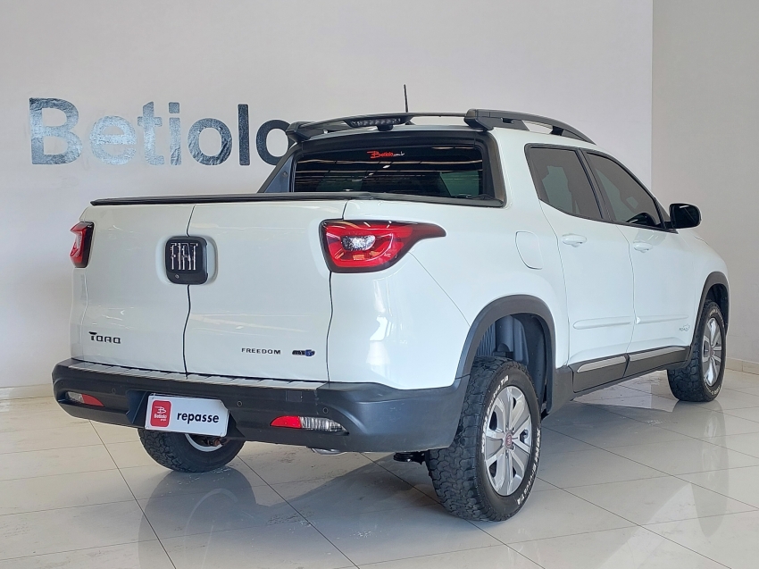 fiat toro 1.8 16v evo flex freedom at6 4p automatico 2018
