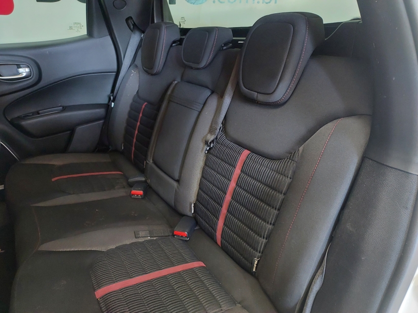 fiat toro 1.8 16v evo flex freedom at6 4p automatico 2018
