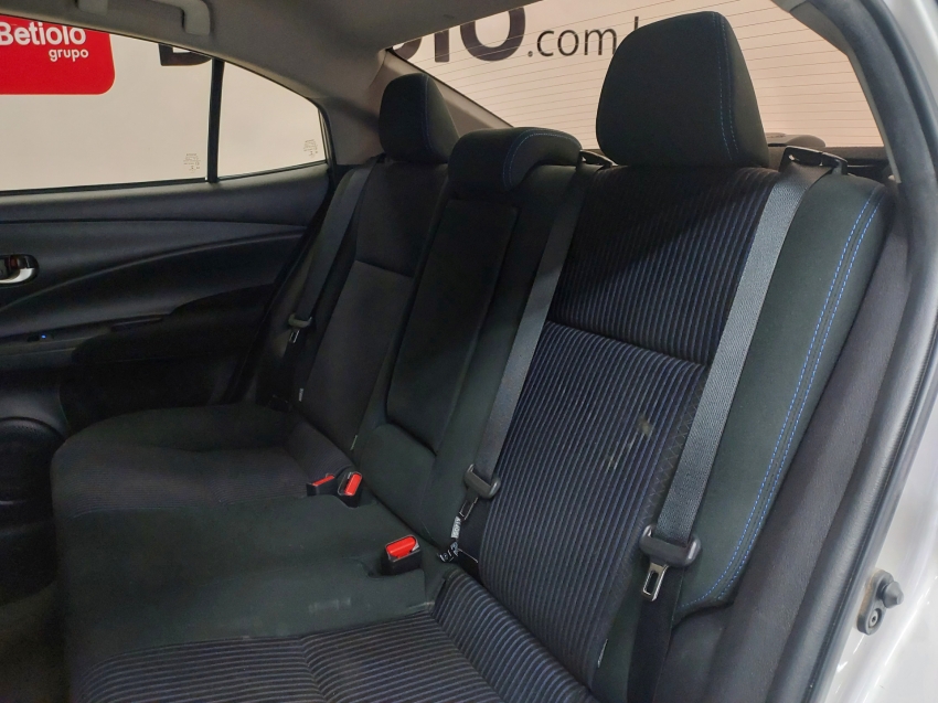 toyota yaris 1.5 16v flex sedan xl plus tech multidrive 4p automatico 2019