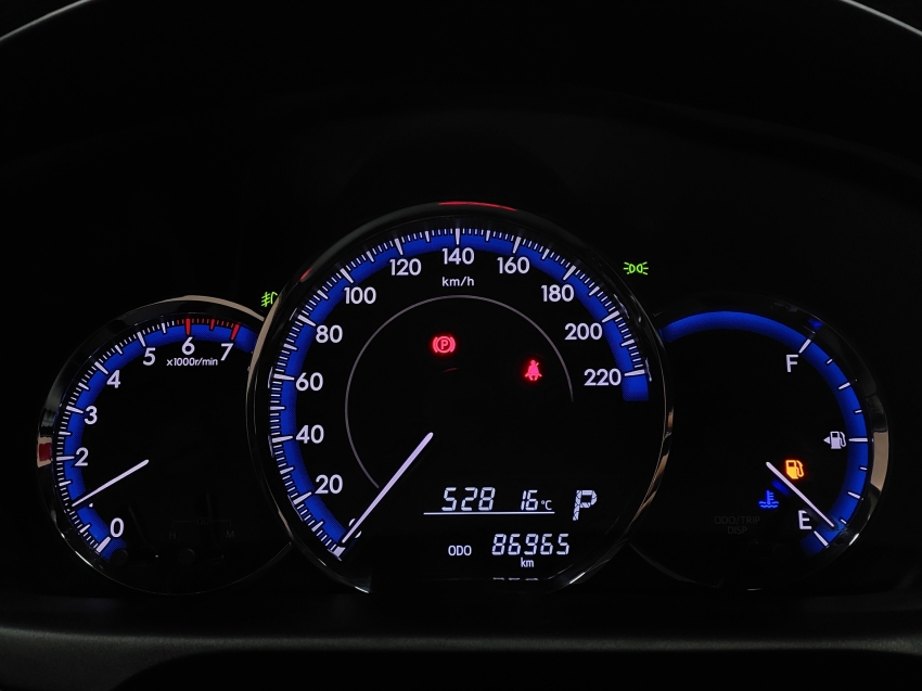 toyota yaris 1.5 16v flex sedan xl plus tech multidrive 4p automatico 2019