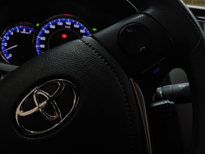 toyota yaris 1.5 16v flex sedan xl plus tech multidrive 4p automatico 2019
