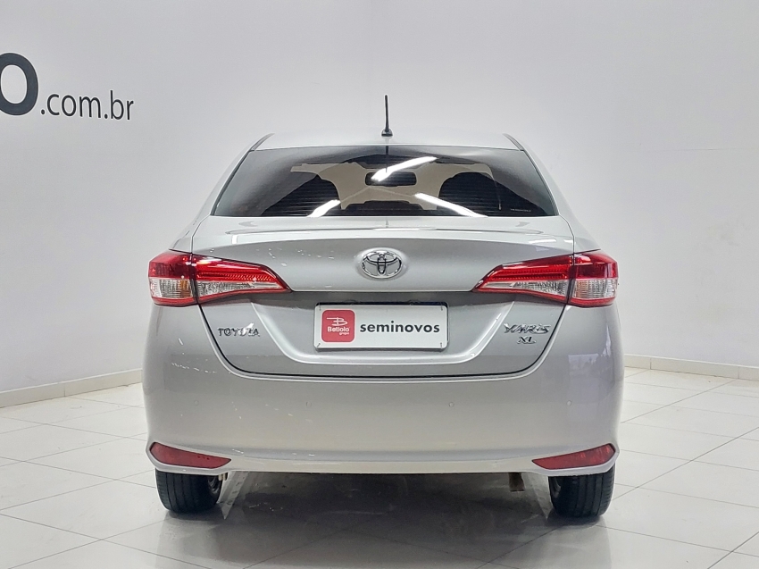 toyota yaris 1.5 16v flex sedan xl plus tech multidrive 4p automatico 2019