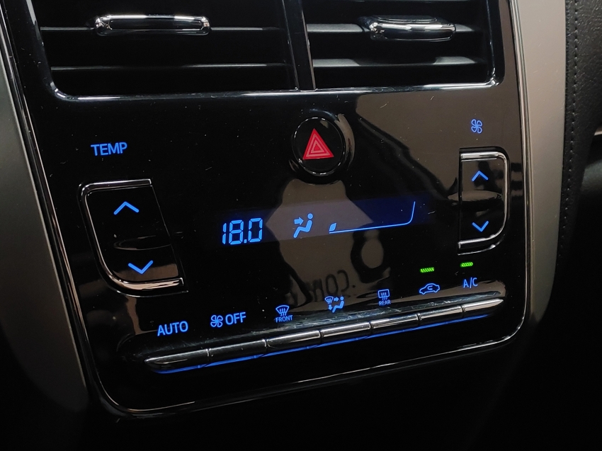 toyota yaris 1.5 16v flex sedan xl plus tech multidrive 4p automatico 2019