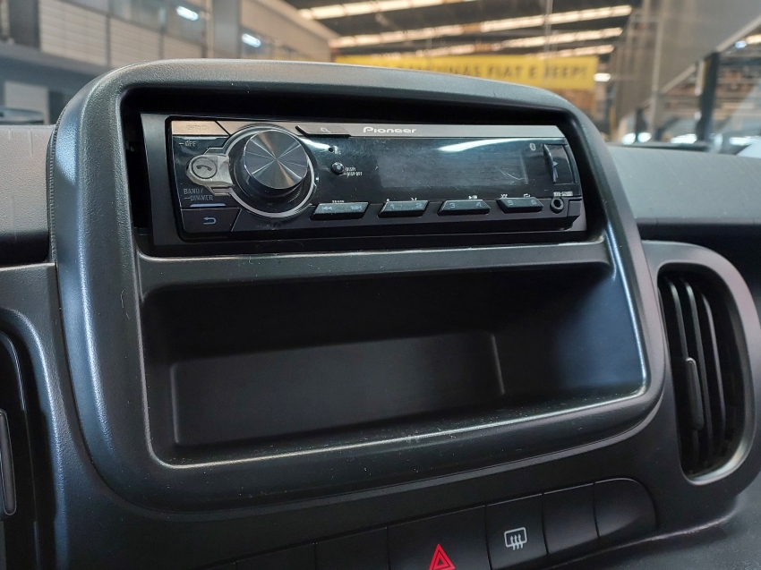 fiat mobi 1.0 evo flex like. manual 4p 2022