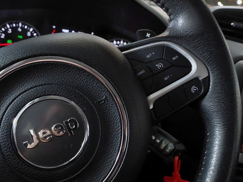 jeep renegade 1.8 16v flex longitude 4p automatico 2021