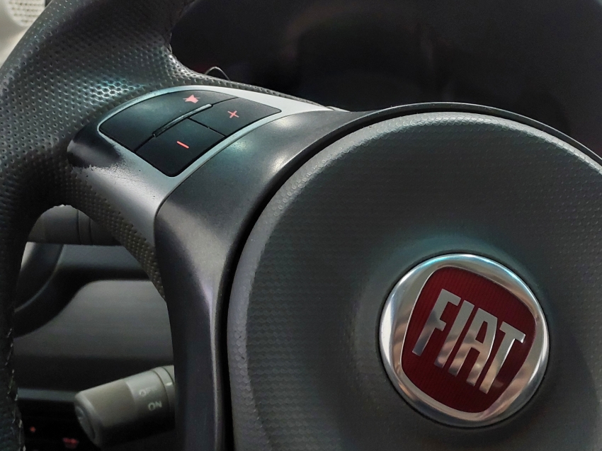 fiat grand siena 1.6 mpi essence 16v flex 4p automatizado automatico 2014