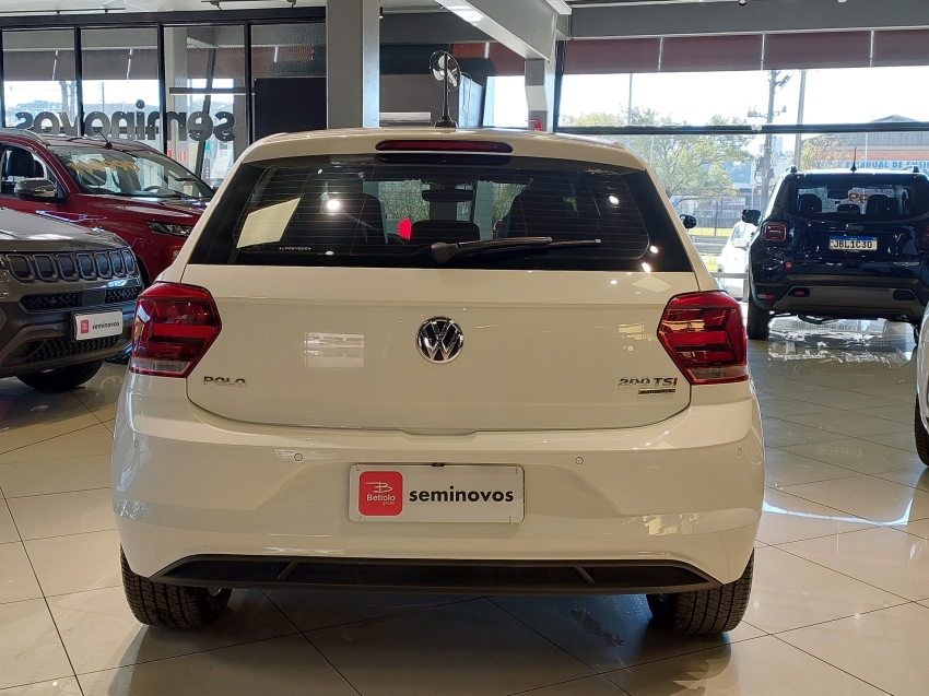 volkswagen polo 1.0 200 tsi highline automatico flex 4p 2020