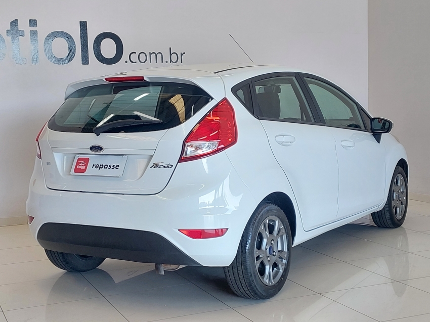 ford fiesta 1.6 se hatch 16v flex 4p powershift automatico 2014