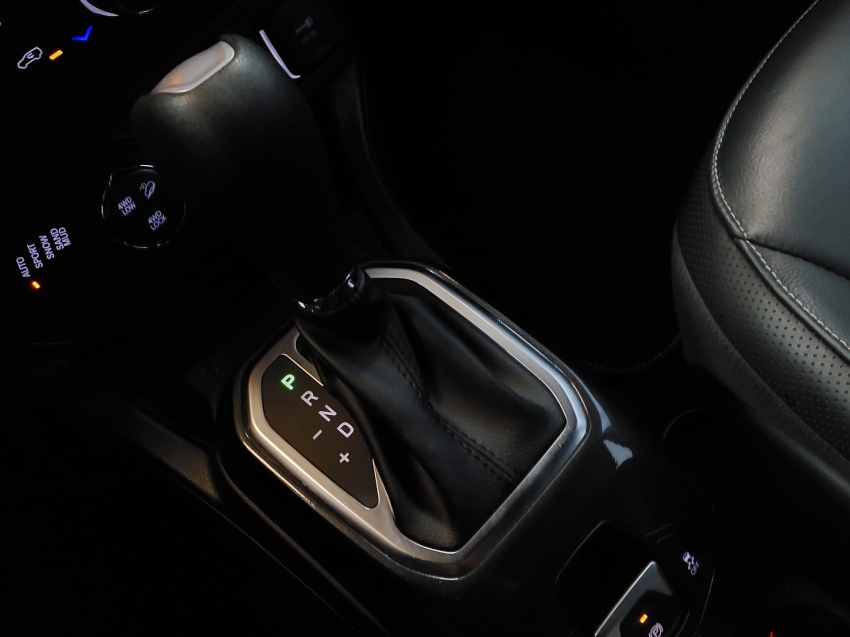 jeep renegade 1.3 t270 turbo flex s 4x4 at9 4p automatico 2022
