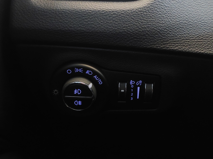 jeep compass 2.0 16v flex longitude automatico 4p 2018