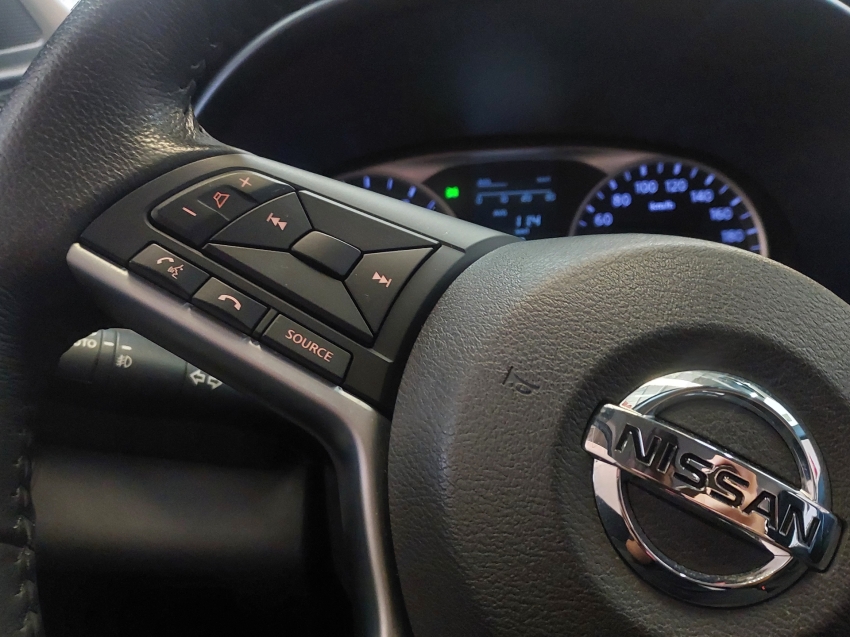nissan kicks 1.6 16v flexstart sv 4p xtronic flex automatico 2021