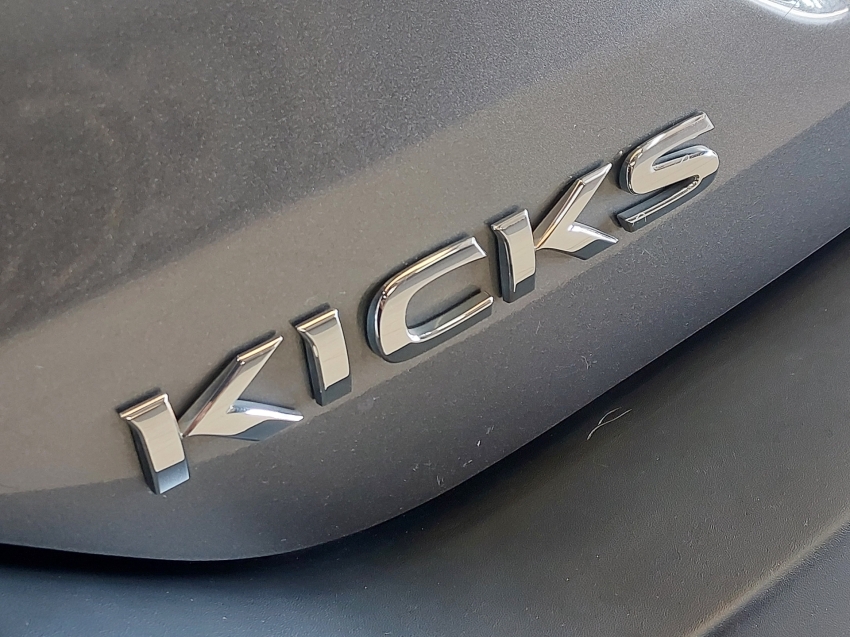 nissan kicks 1.6 16v flexstart sv 4p xtronic flex automatico 2021