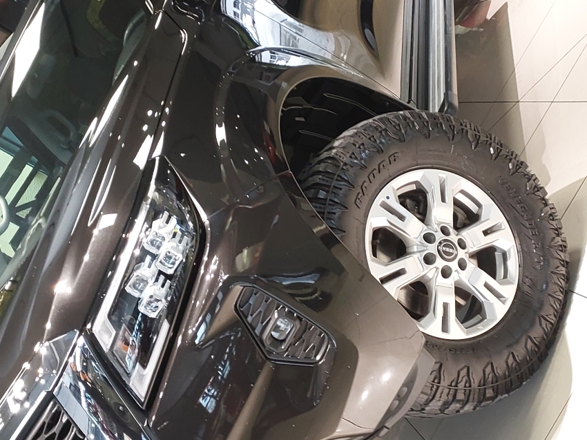 nissan frontier 2.3 16v turbo diesel xe cd 4x4 automatico 4p 2024
