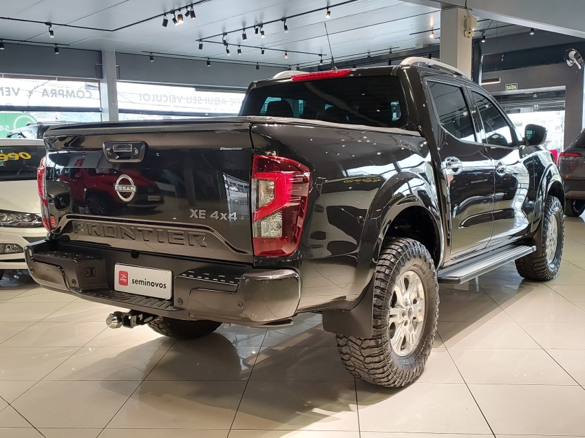 nissan frontier 2.3 16v turbo diesel xe cd 4x4 automatico 4p 2024